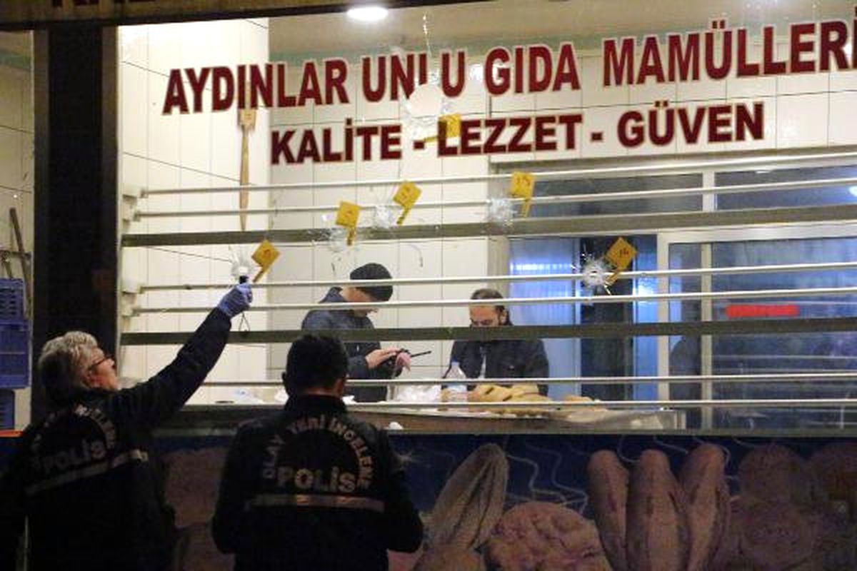 Samsun'da Ekmek Fırınında Silahlar Konuştu: 1 Ölü