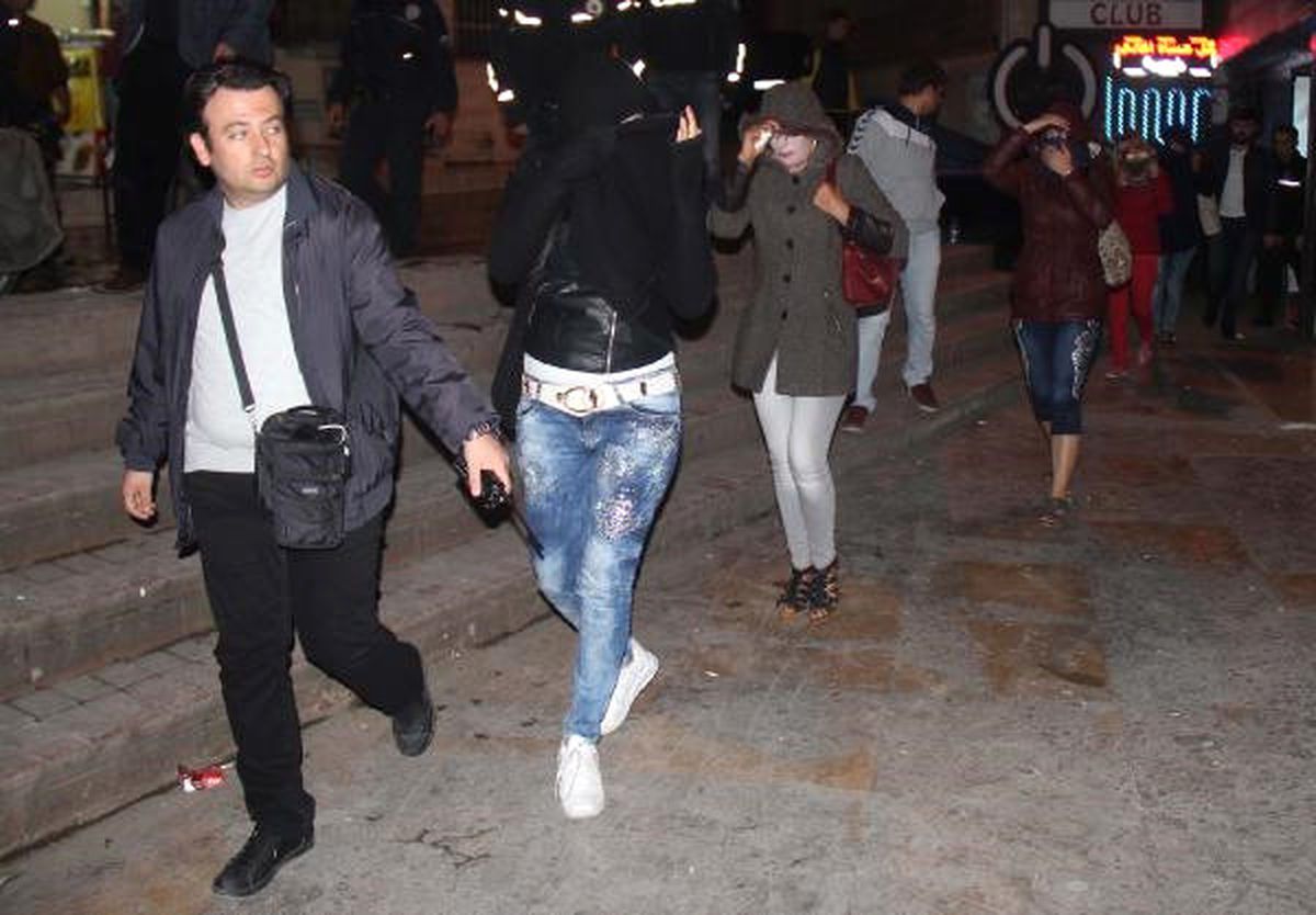 Şanlıurfa'da Konsomatrislik Yapan 20 Kadın Gözaltına Alındı