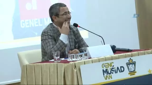 Veyis Ateş Tecrübelerini Gençlerle Paylaştı