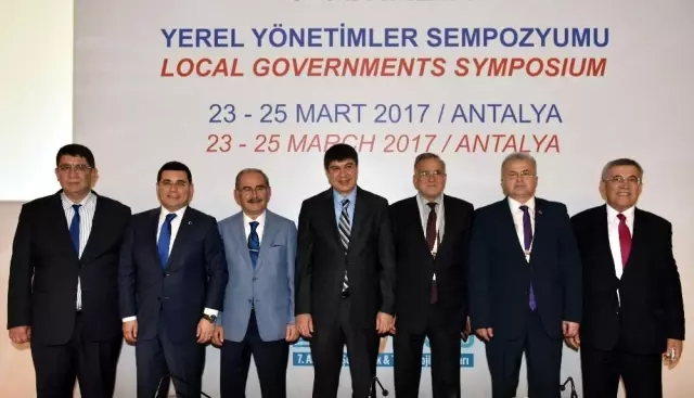 Antalya Şehircilik ve Teknolojileri Fuarı'nda Usta Başkanlar Konuştu