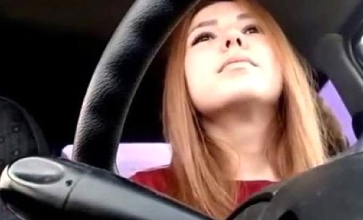 Rusya'da Genç Kız İnternetten Canlı Yayın Yaparken Öldü!