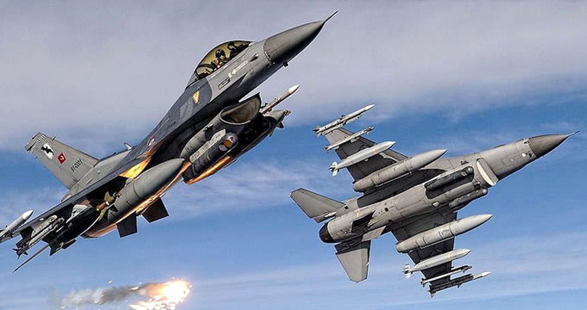Türk Jetleri Bitlis Kırsalında 2 Sığınağı İmha Etti