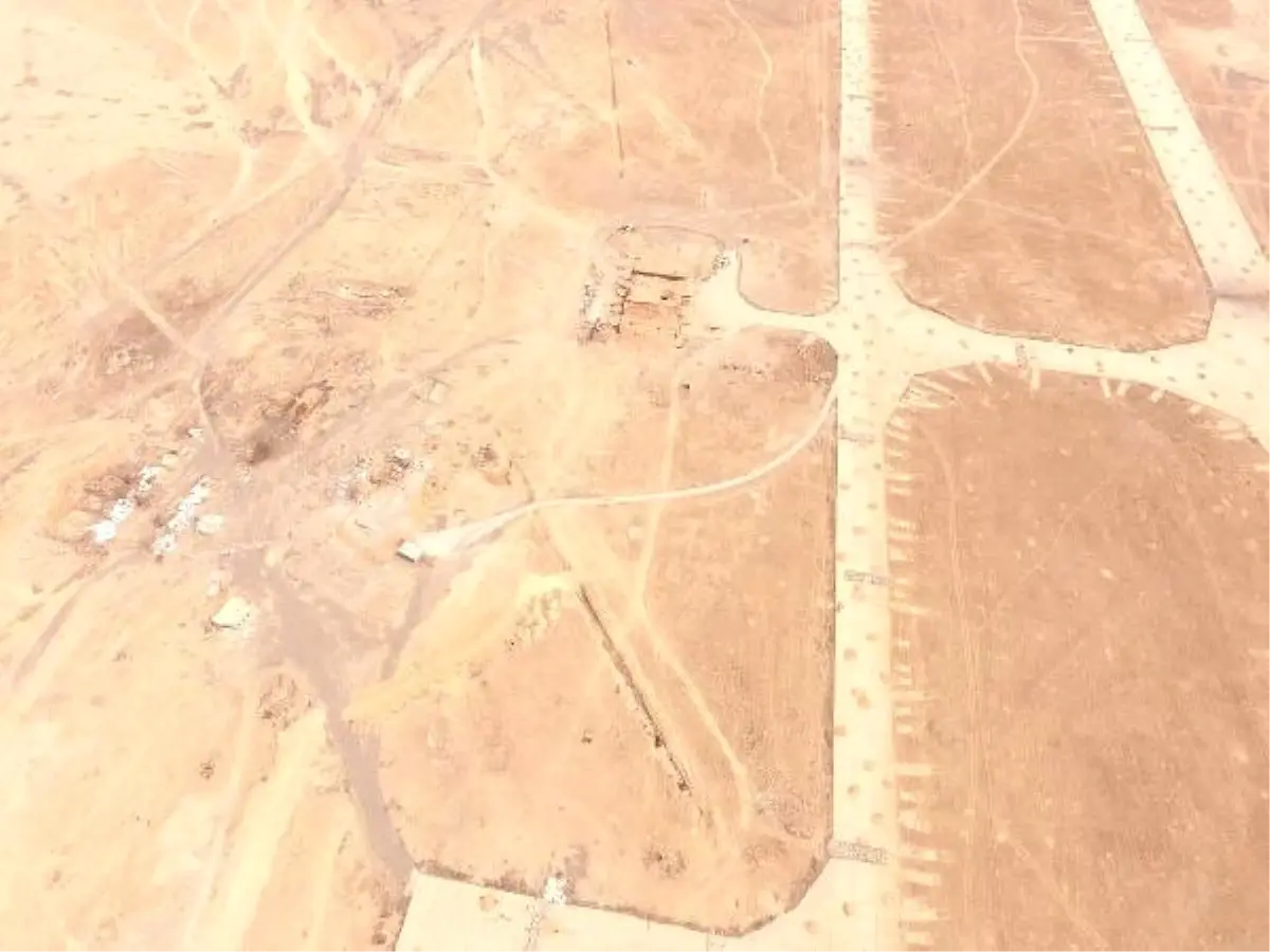 ABD Destekli Dsg, Tabka Barajı ve Hava Üssünün Kontrolü Ele Geçirdi