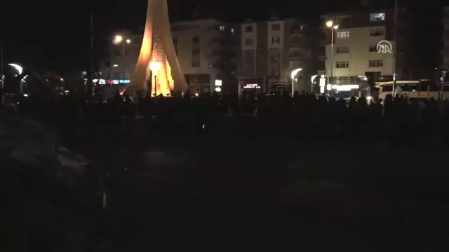 Ankara'da Feci Kaza, Beton Mikseriyle Otomobil Çarpıştı: 5 Ölü, 1 Yaralı