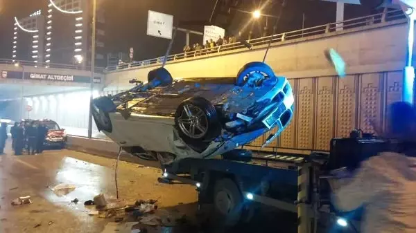 Ankara'da Feci Kaza, Beton Mikseriyle Otomobil Çarpıştı: 5 Ölü, 1 Yaralı