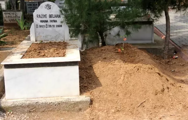 Baba ve Oğlun Esrarengiz Ölümü Baba ve Oğlun Esrarengiz Ölümü