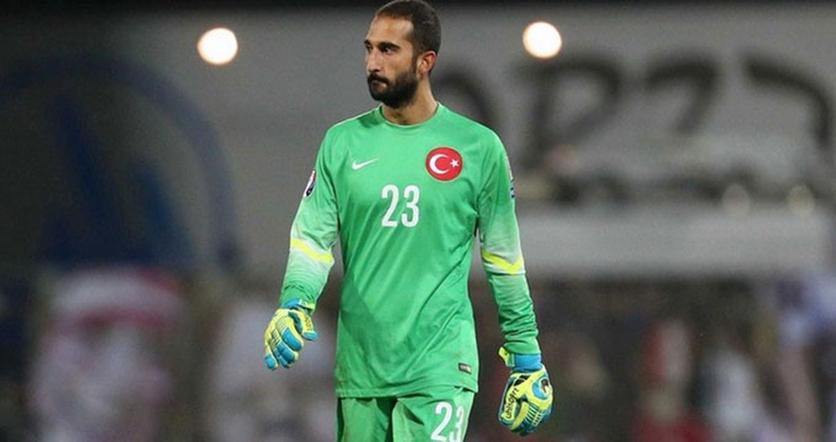 Volkan Babacan Harun Tekin'i Instagram Hesabından Tebrik Etti