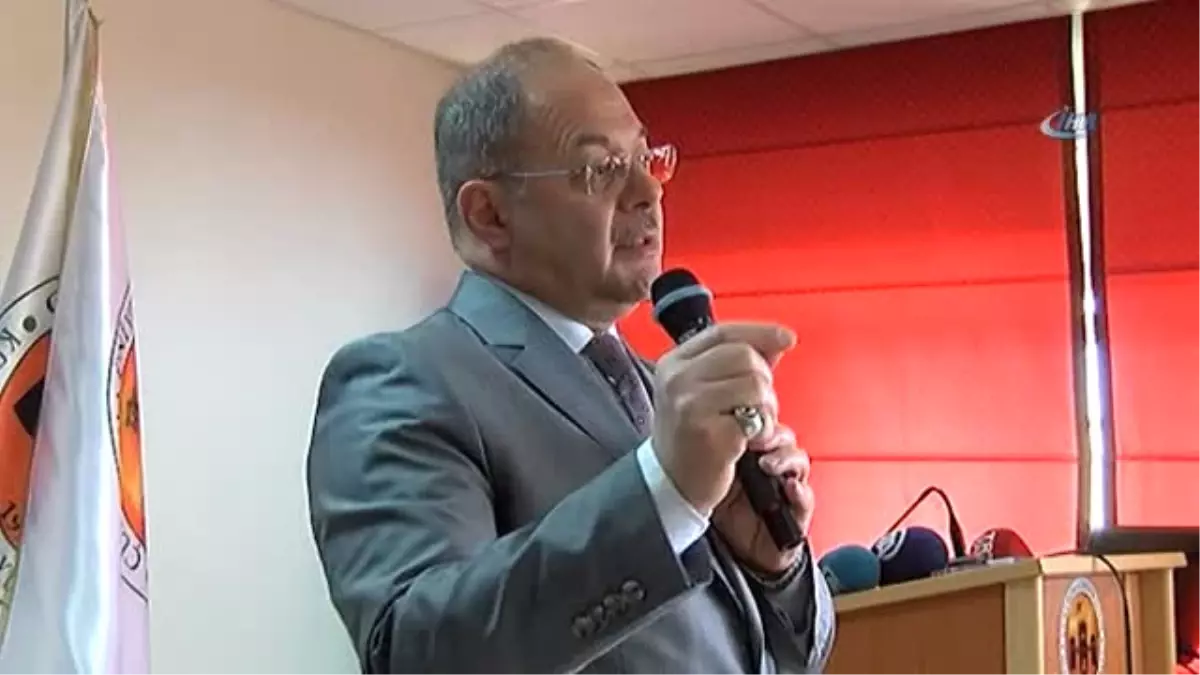 Bakan Akdağ: 'Tonton Cumhurbaşkanı Özal'a da Bu Zihniyet Diktatör Dedi'