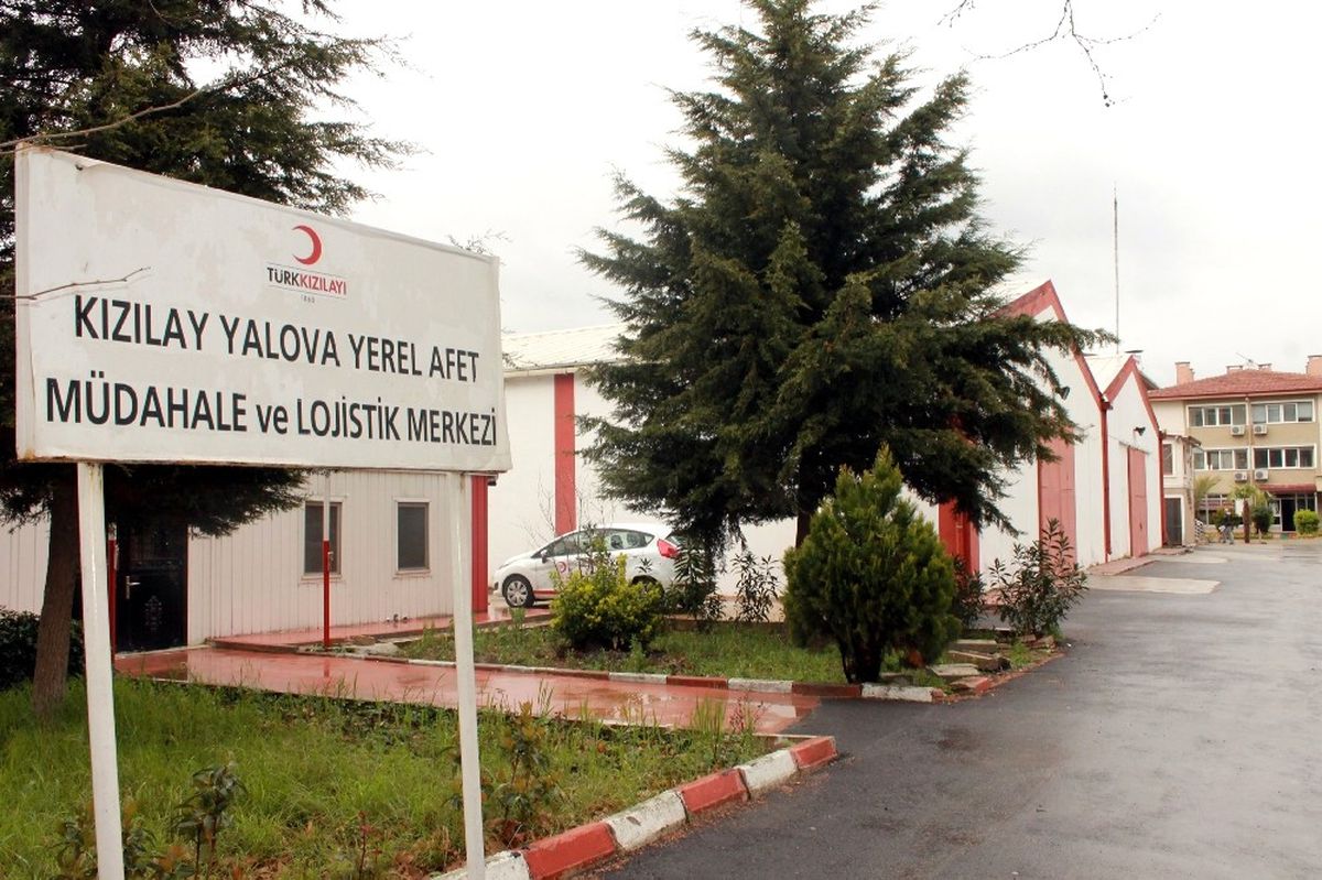 Yalova'daki Afet Müdahale Deposunun Anahtarları İstanbul'da Tutuluyor