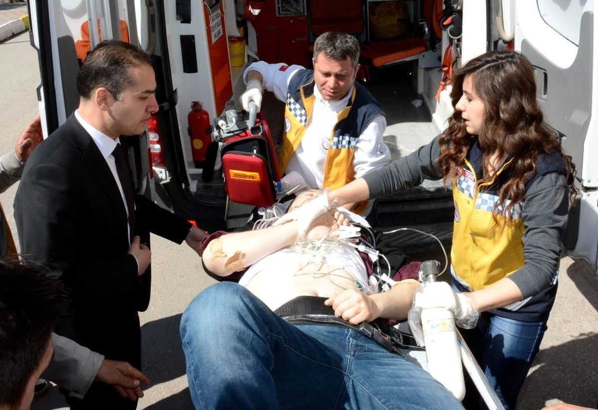 Aksaray'da Doktoru Vuran Emekli Polis İntihar Etti