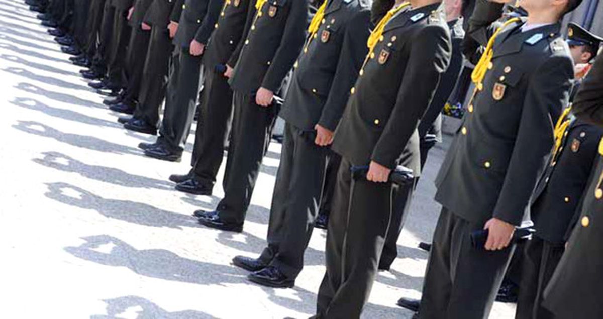 TSK'da Göreve İade Edilen Personellerin Listesi Resmi Gazete'de Yer Aldı