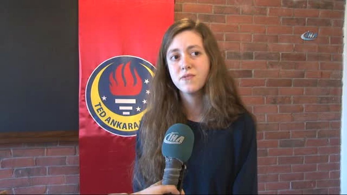 Ygs Türkiye 2'ncisi Gökçe'nin Duygusal Anları