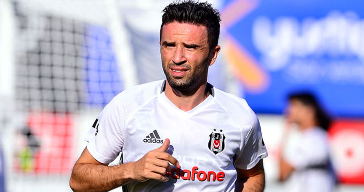 Beşiktaş, Fenerbahçe'den Gökhan Gönül'den Sonra Hasan Ali Kaldırım'ı İstiyor