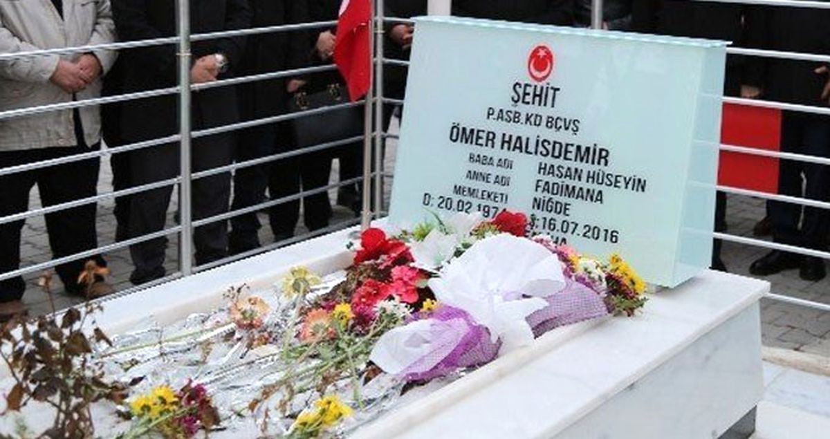 Ailesinin İsteğiyle 'Şehit Halisdemir CHP'li' Haberlerine Erişim Engeli Geldi