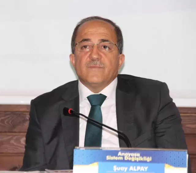 Bakan Yardımcısı Alpay: 'Parlamenter Sistem Problem Olan Bir Sistemdir ve 6 Darbeye Mal Olmuştur' Bakan Yardımcısı Alpay: 'Parlamenter Sistem Problem Olan Bir Sistemdir ve 6 Darbeye Mal Olmuştur'