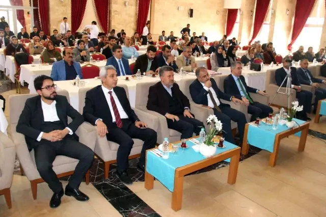 Bakan Yardımcısı Alpay: 'Parlamenter Sistem Problem Olan Bir Sistemdir ve 6 Darbeye Mal Olmuştur' Bakan Yardımcısı Alpay: 'Parlamenter Sistem Problem Olan Bir Sistemdir ve 6 Darbeye Mal Olmuştur'