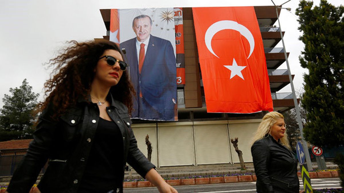 Reuters'ın Erdoğan'ın Diyarbakır Mitingi Haberini Dünyaya Servis Ettiği Fotoğraf Dikkat Çekti