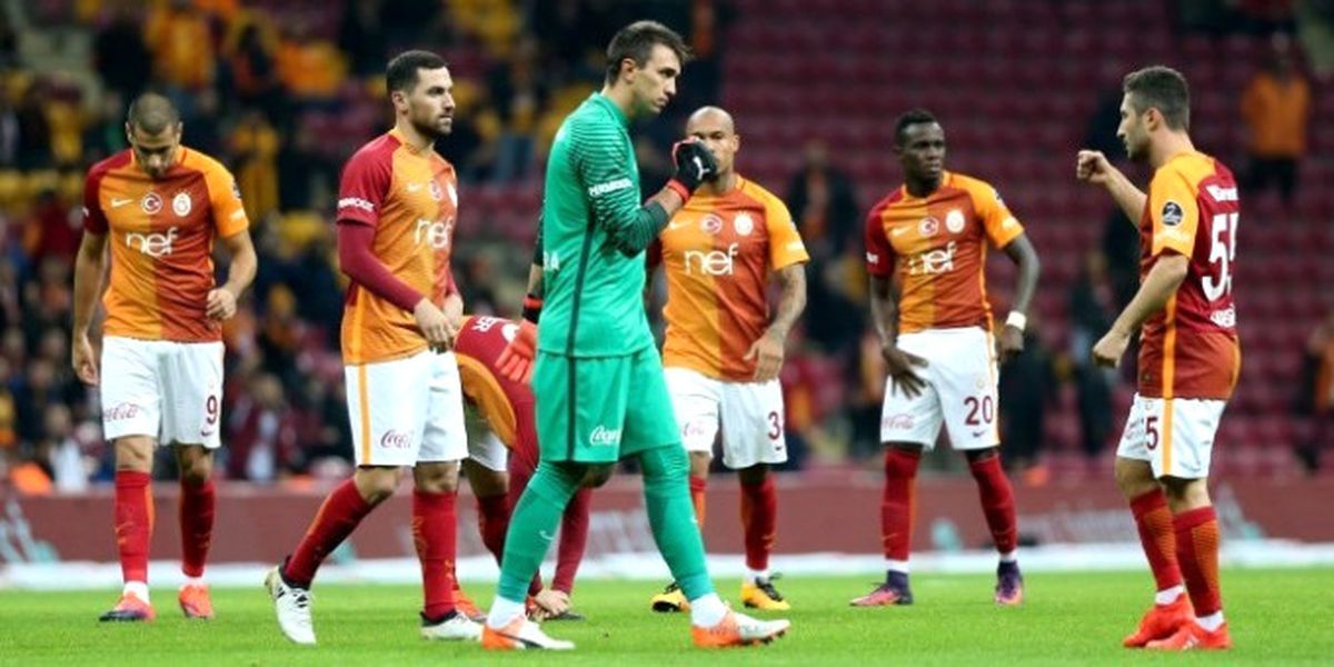 Galatasaray'da 9 Futbolcu, Yapılan Testler Sonucunda Şişman Çıktı