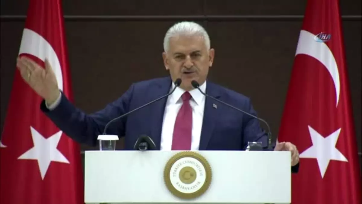 Binali Yıldırım: 'Çözüm Mözüm Yok Kardeşim. Çözüm Ay Yıldızlı Bayrak'