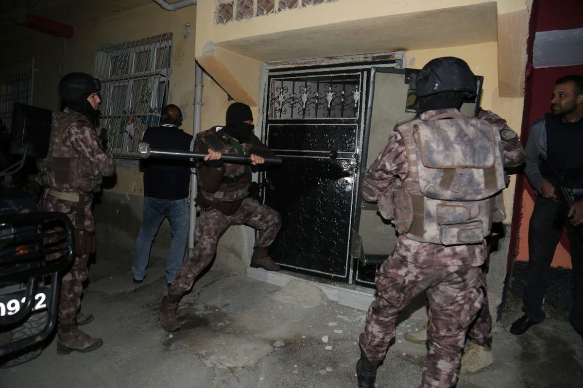 Adana Emniyeti'nden, PKK/KCK'ya Yönelik Operasyon: 7 Gözaltı