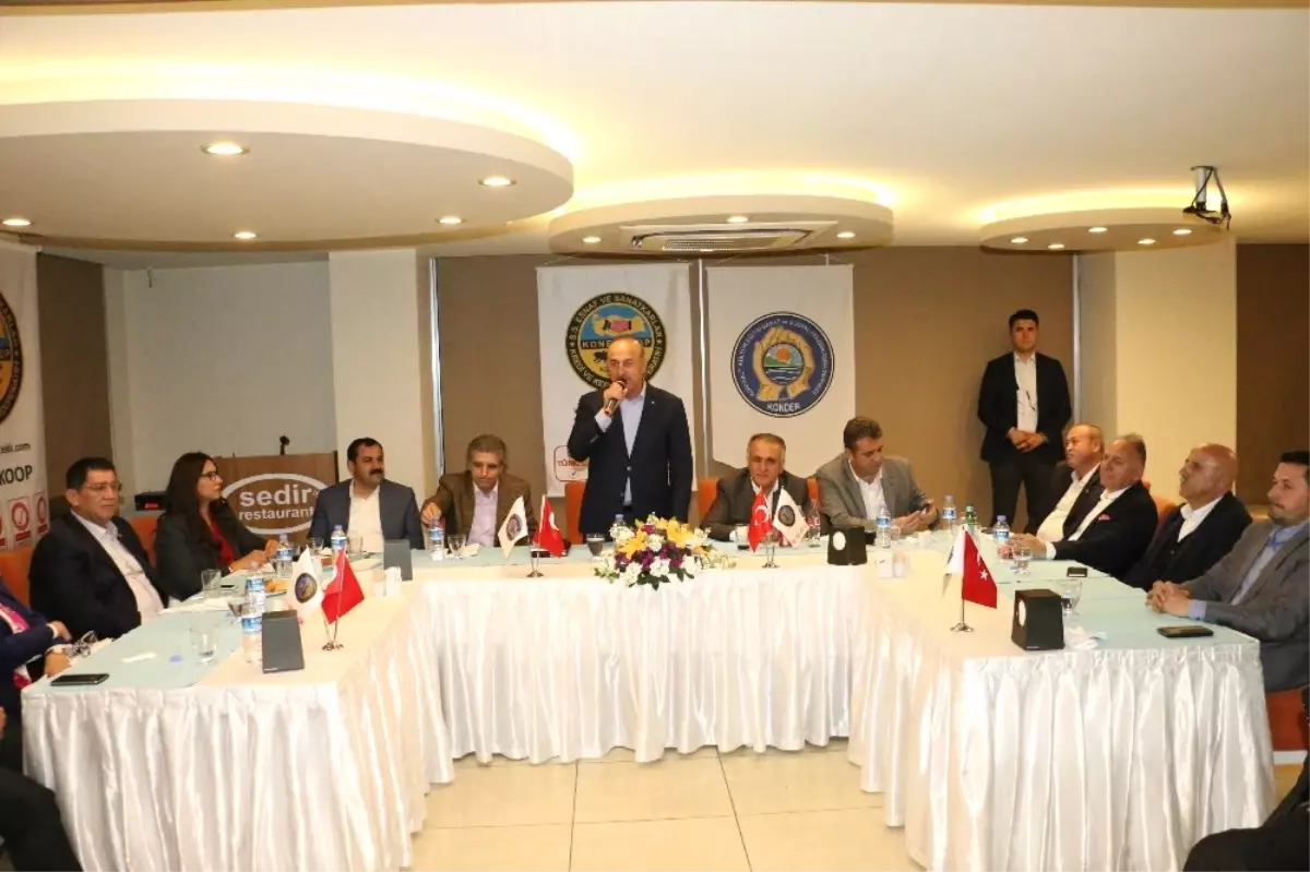 Bakan Çavuşoğlu, Esnaf ve Sanatkarlarla Buluştu