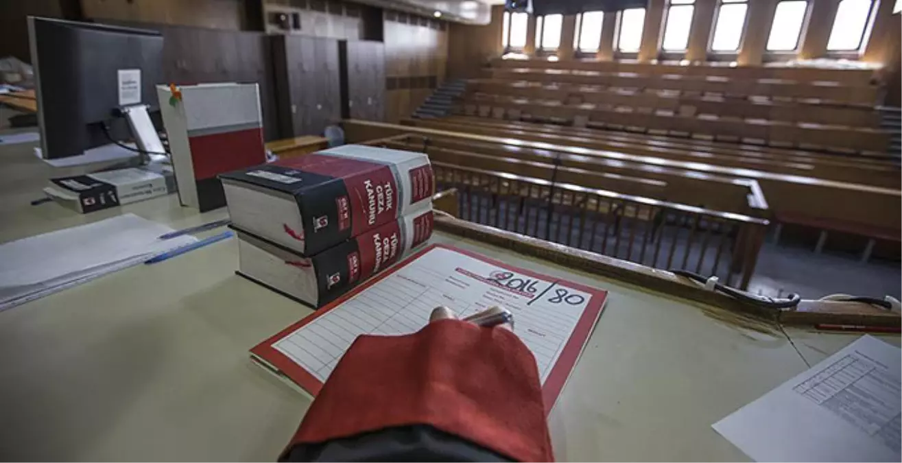 Cumhuriyet Gazetesine İlişkin İddianamedeki Şüpheliler, Fetö'cülerle İrtibatlı
