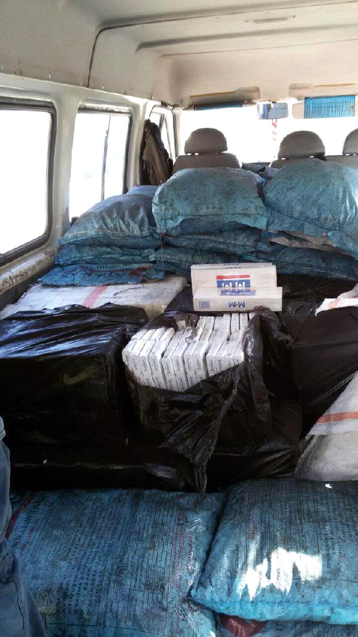Kayseri'de Kaçak Sigara Operasyonu: 11 Bin 700 Paket Ele Geçirildi