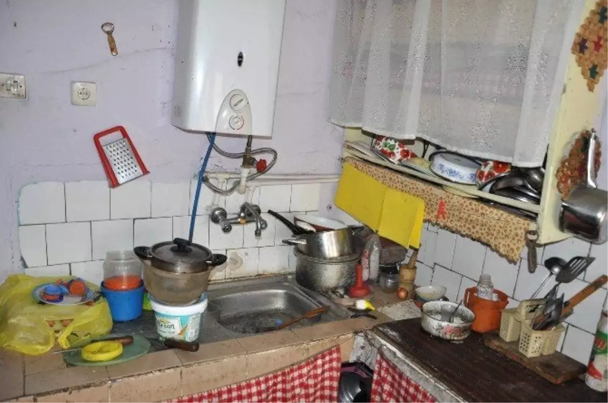Tek Odalı Evde Yaşam Mücadelesi