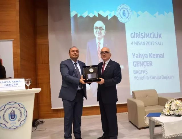 Ünlü İşadamından Gençlere Altın Öğüt Ünlü İşadamından Gençlere Altın Öğüt