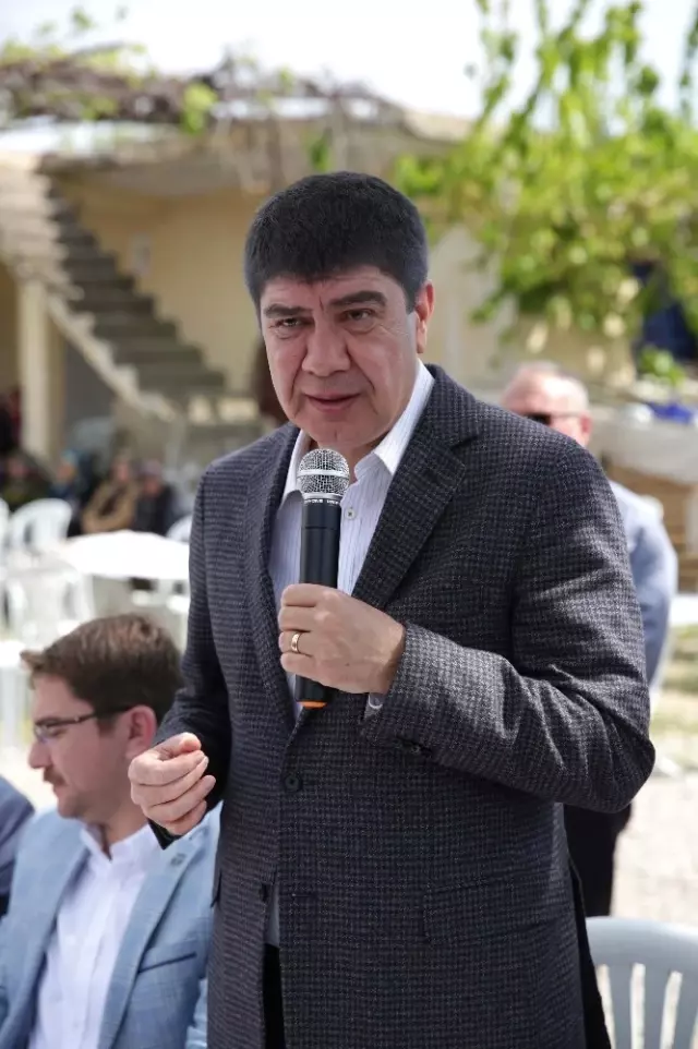 Başkan Türel: 'Bu Millete Güvenin' Başkan Türel: 'Bu Millete Güvenin'