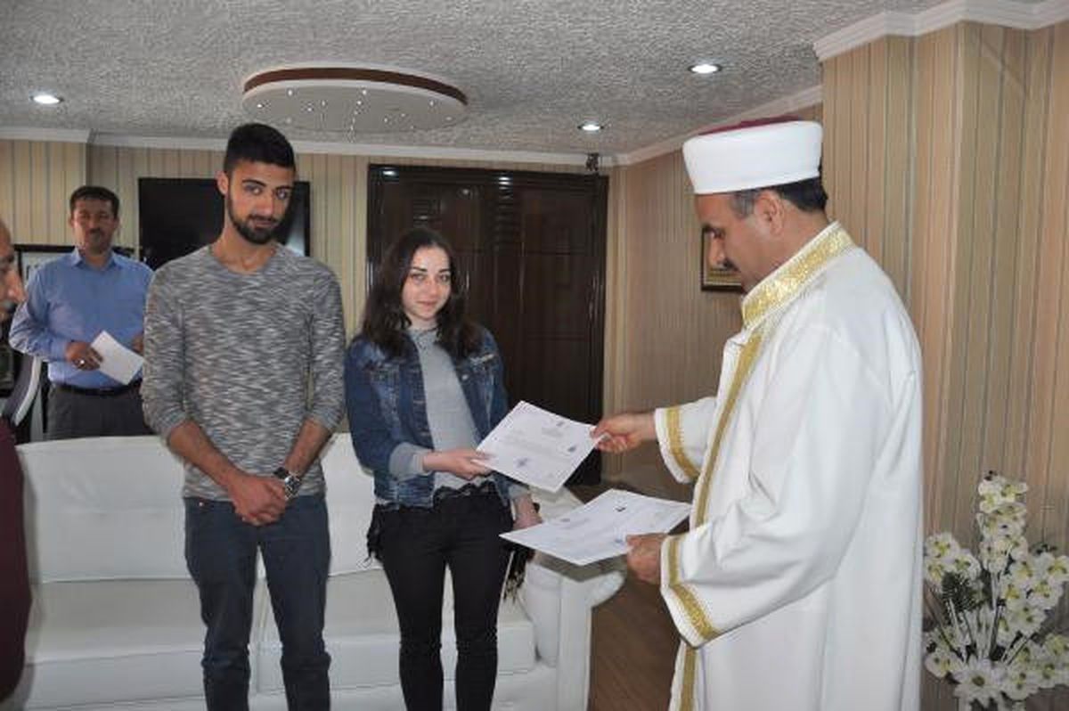 Ukraynalı Alona, Aşkı İçin Müslüman Olup Gonca İsmini Aldı