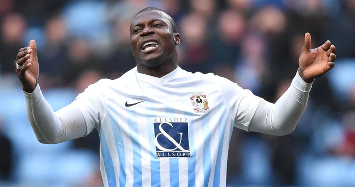 Yakubu, Swindon Maçında 2.5 Dakika Hiçbir Şey Yapmayınca Kovuldu