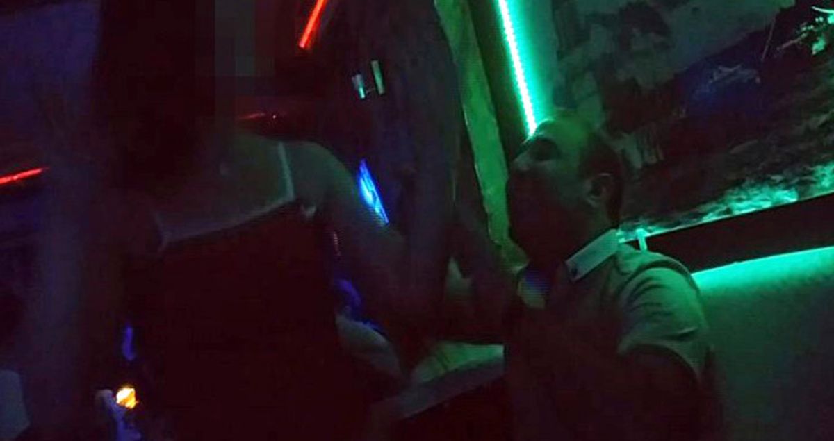Çaldığı Paraları Pavyonda Yiyen Hırsızı, Çektiği Görüntüler Ele Verdi