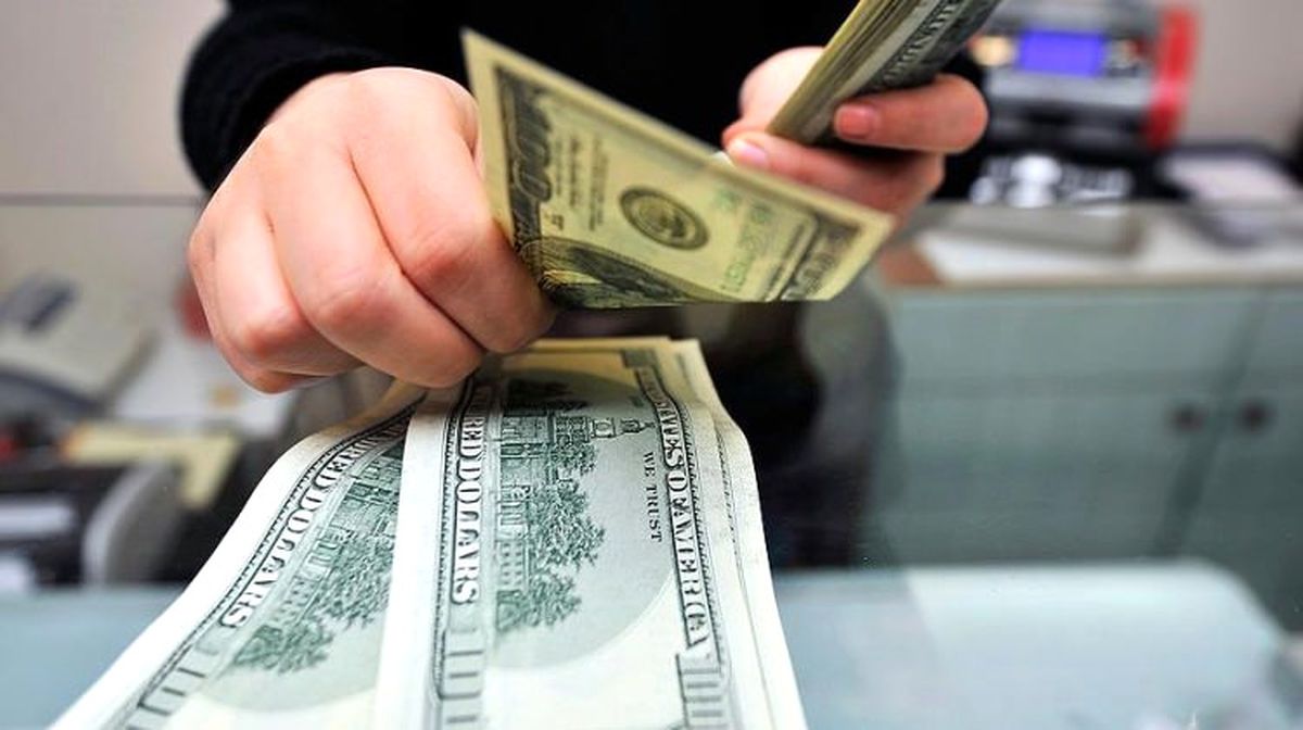 FED Tutanakları Sonrası Dolar 3.71 Liranın Üzerine Çıktı