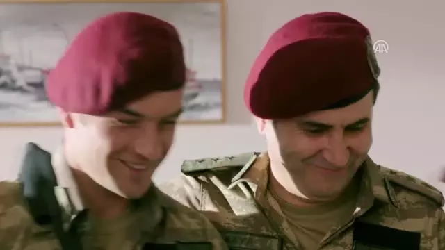 Sinema - Bordo Bereliler Suriye Sinema - Bordo Bereliler Suriye