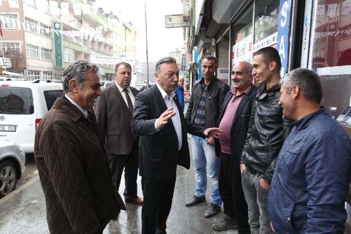 CHP'li Vekiller Hakkari'de