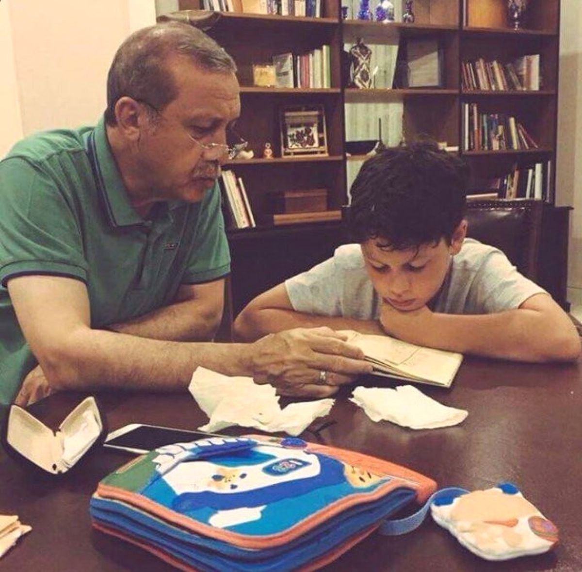Erdoğan, Referandum Çalışmalarına Torunuyla Mola Verdi