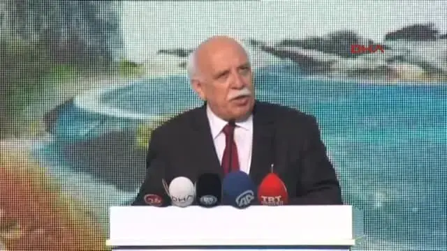 Eskişehir Bakanlar Avcı ve Eroğlu Öğrencilerle Fidan Dikti Eskişehir Bakanlar Avcı ve Eroğlu Öğrencilerle Fidan Dikti