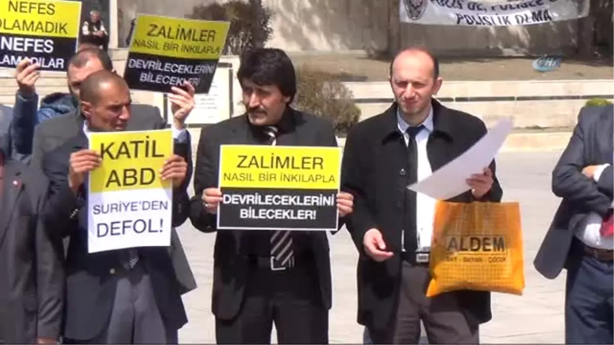 İdlib'te Ölenler İçin Gıyabi Cenaze Namazı Kılındı