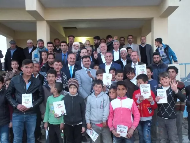 Malazgirt'te Referandum Çalışması Malazgirt'te Referandum Çalışması