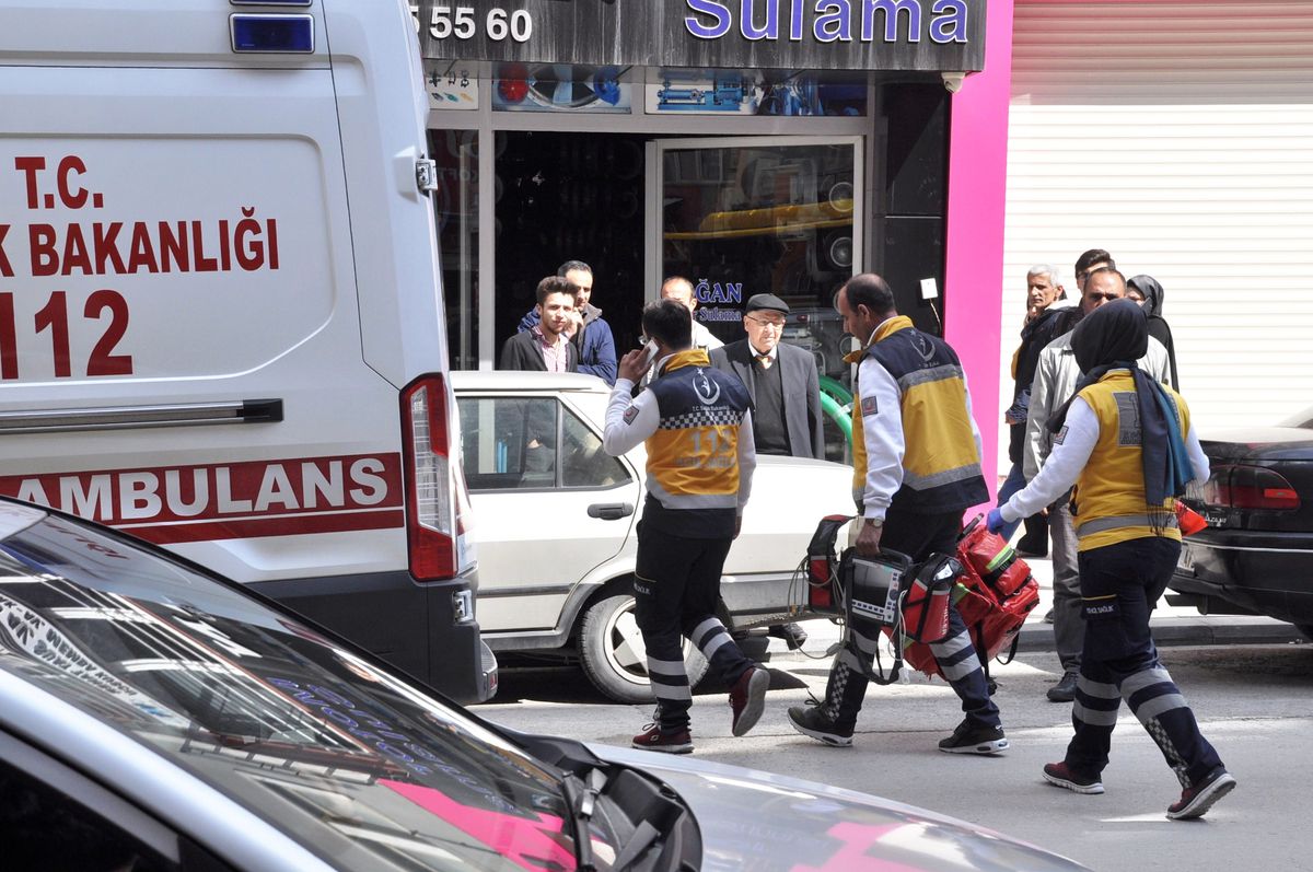 Polis, Malatyalı Gencin Alkol Komasıyla Öldüğünden Şüpheleniyor