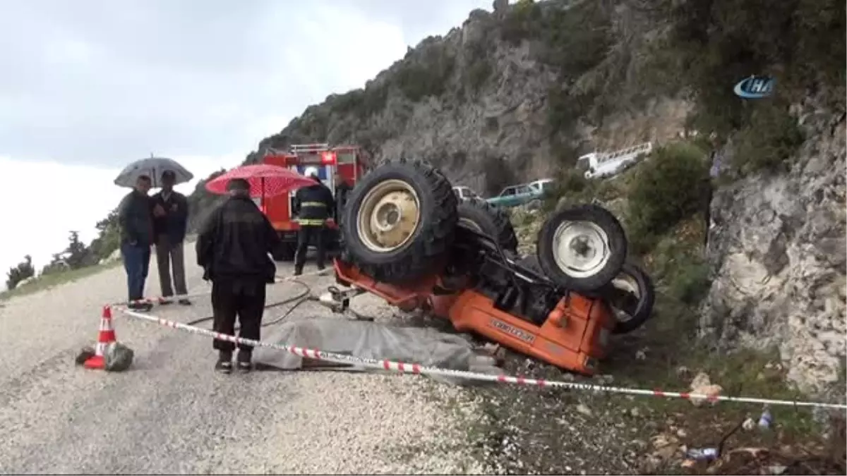 Antalya'da Traktör Kazası: 1 Ölü, 4 Yaralı