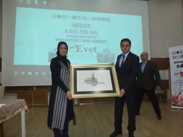 Cumhurbaşkanı Başdanışmanı Gülay Samancı Malazgirt'te Cumhurbaşkanı Başdanışmanı Gülay Samancı Malazgirt'te