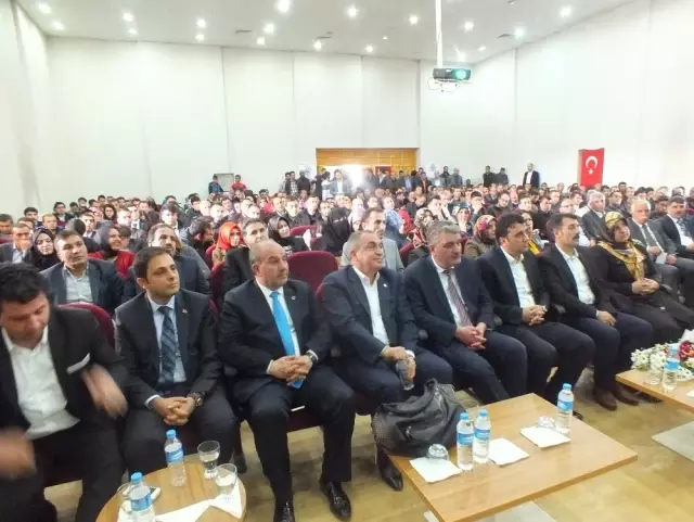 Cumhurbaşkanı Başdanışmanı Gülay Samancı Malazgirt'te Cumhurbaşkanı Başdanışmanı Gülay Samancı Malazgirt'te