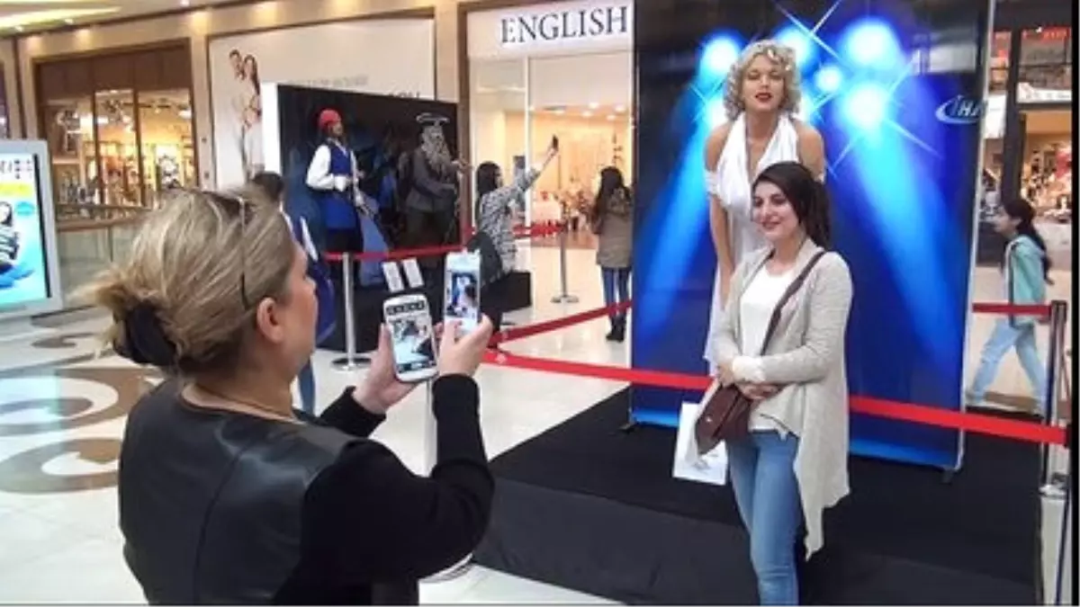 Dünya Yıldızları Diyarbakır'da