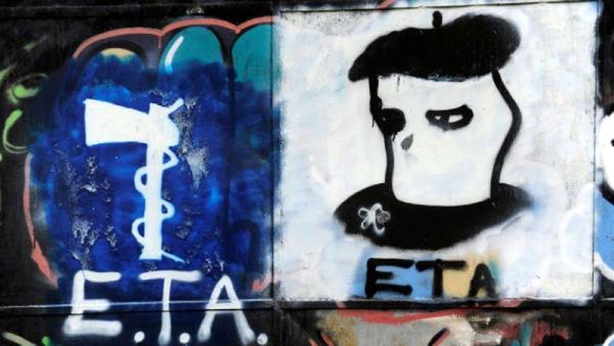 Fransa ve İspanya'da Faaliyet Gösteren ETA, Silahları Polise Teslim Etti