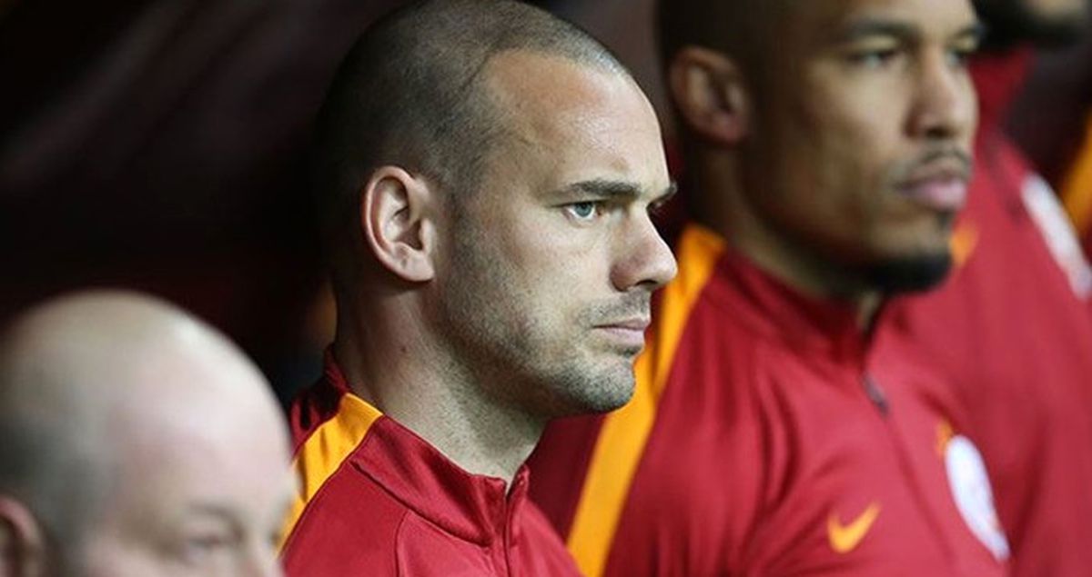 Galatasaray Teknik Direktörü Tudor, Sneijder'i Yine Yedek Bırakacak