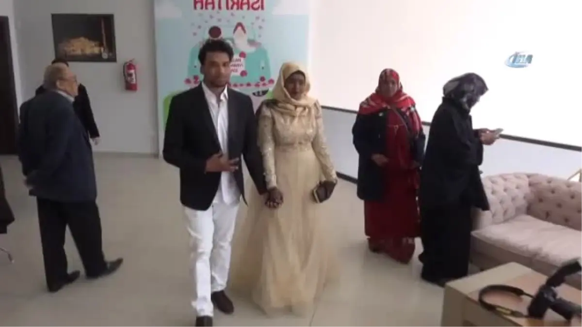 Somalili Çift Aksaray'da Mutluluğa 'Evet' Dedi
