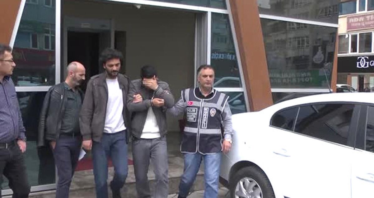 Soygun Şüphelisini Tezgahtar Kılığındaki Polis Yakaladı