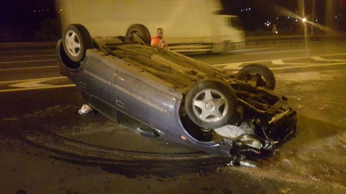 Takla Atan Otomobilin Sürücüsü, Kazadan Burnu Bile Kanamadan Çıktı